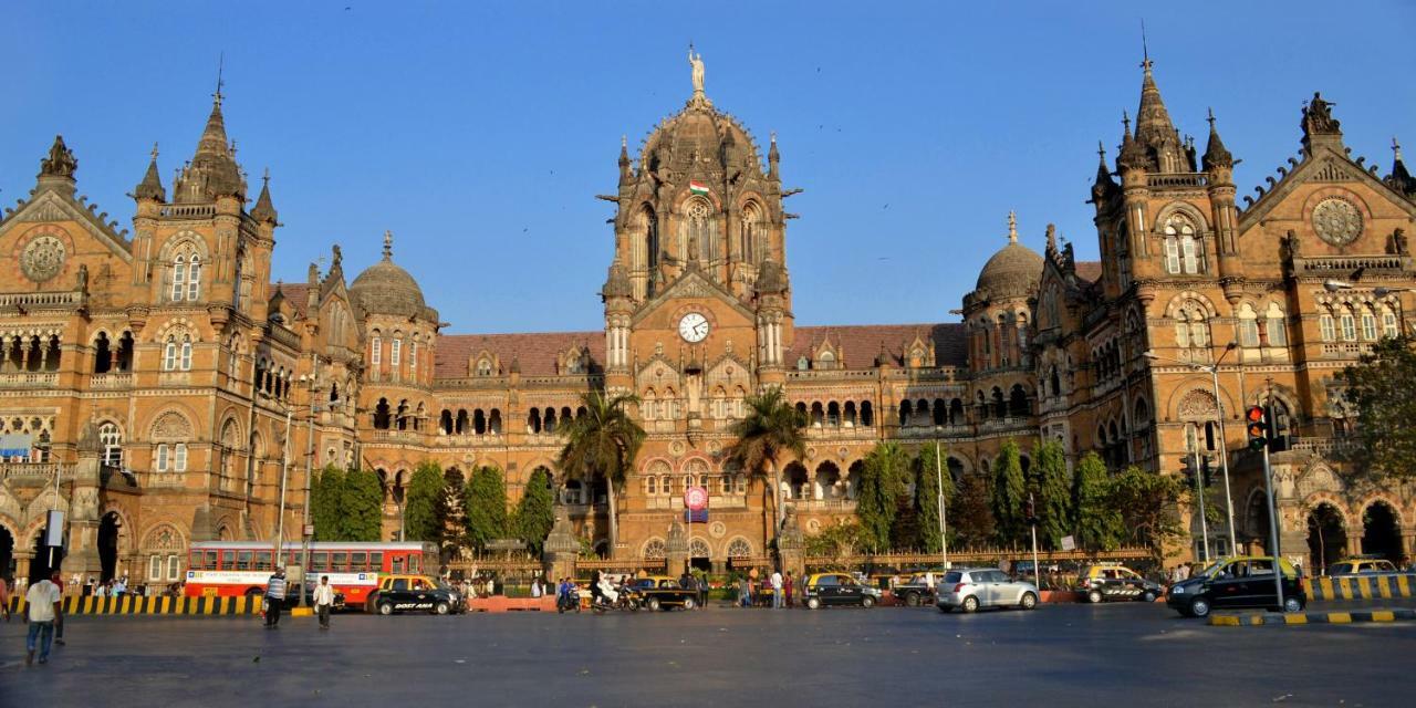 Aman Hotel Near Cst Mumbai Exterior photo