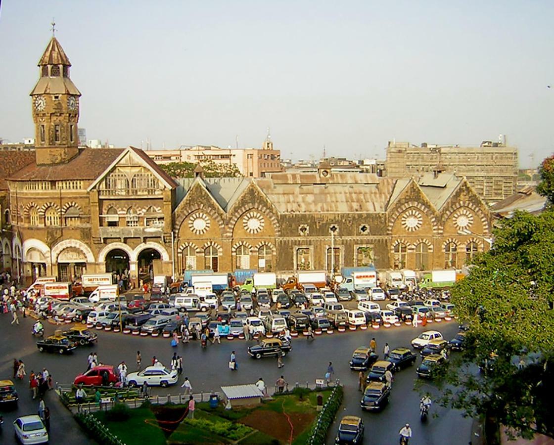 Aman Hotel Near Cst Mumbai Exterior photo